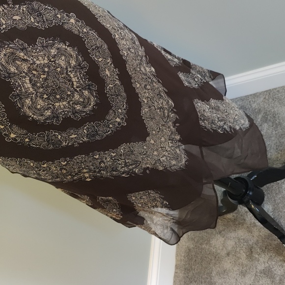 BCBG Max Azria Dress Size 10 - Picture 3 of 6